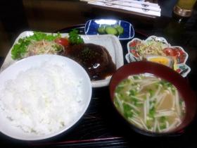 菜づ菜　ハンバーグ定食