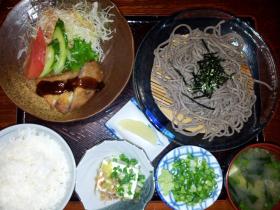 くまの里　ざるそば定食
